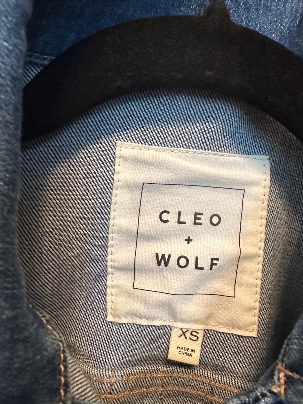 Cleo+Wolf Denim Jacket with Patchwork Back Panel - Blue & Rust Size XS - Picture 2 of 7